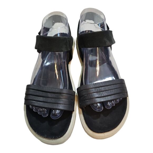 Ecco Flowt Strap Platform Sandals Womens 8 Black Leather Runs Big - Picture 2 of 10